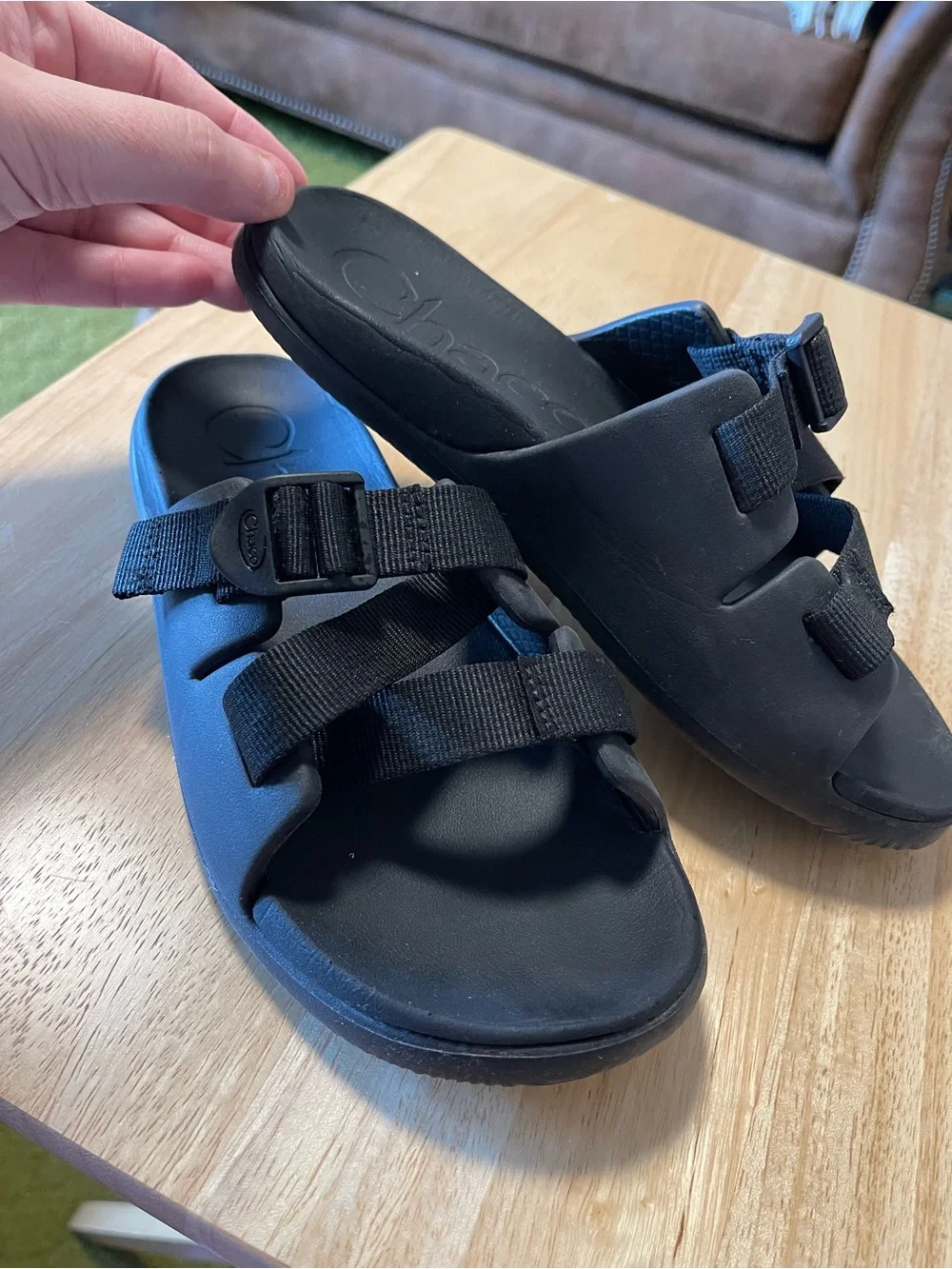 Chaco Chillos Black Slides Size 5 Kids Junior Sandals  Great Condition